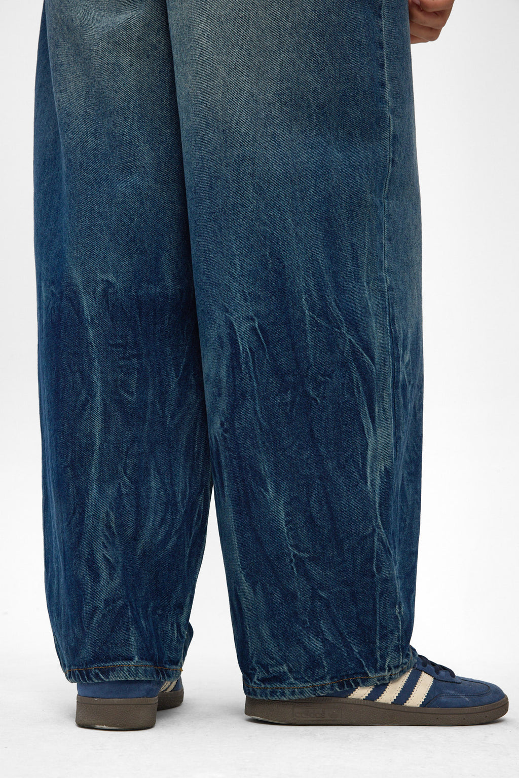 Medium Blue Wide Baggy Jeans