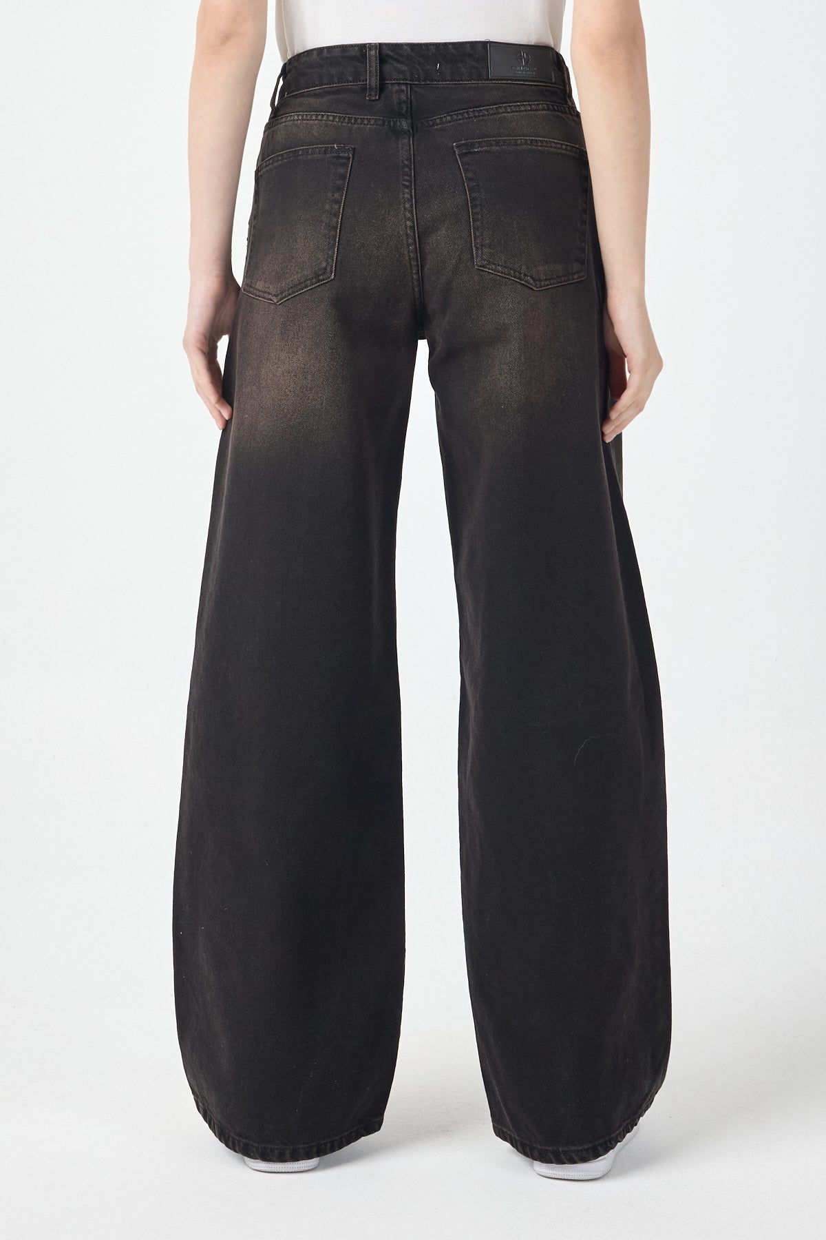 Black Wide Leg Jeans for Women – Mocha Washed Denim