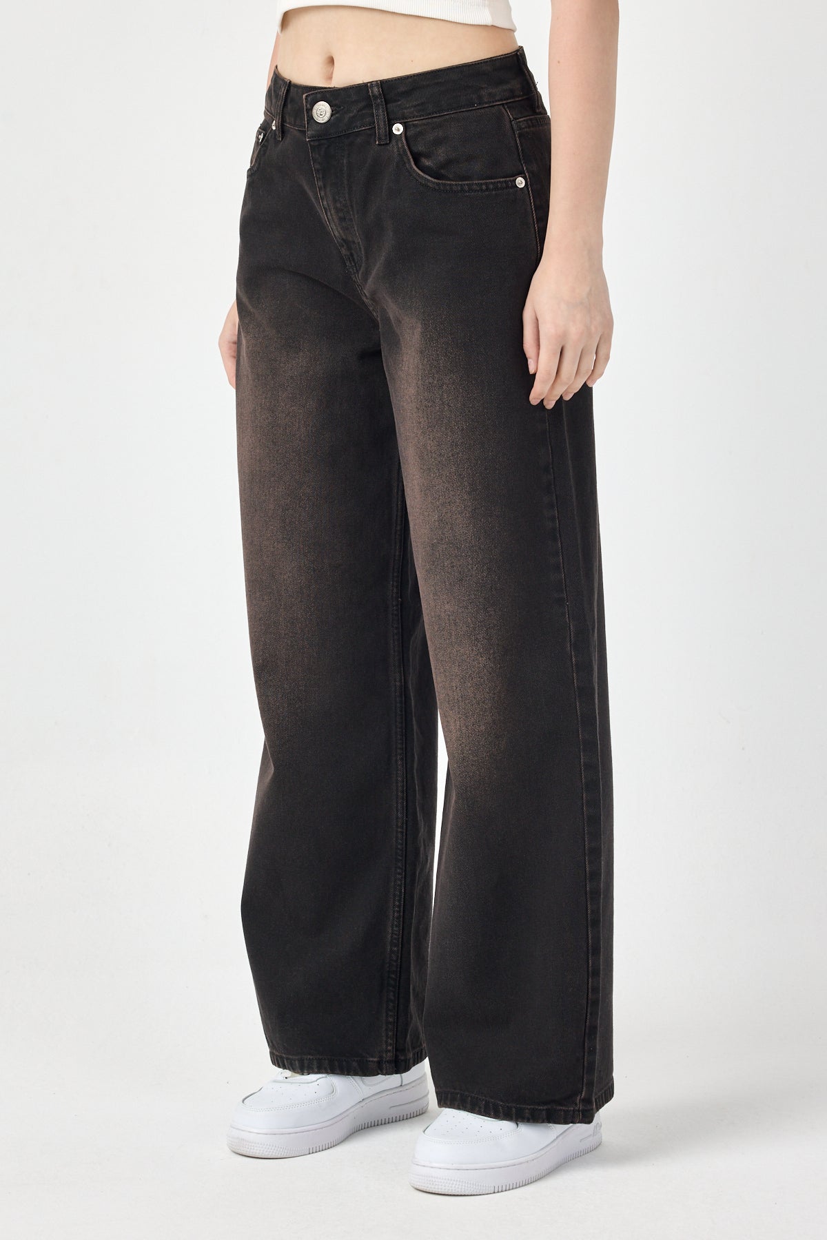 Black Baggy Jeans for Women – Mocha Washed Denim