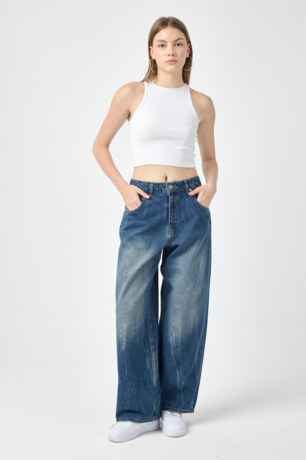 Indigo Fade Balloon Jeans for Women – Wide Barrel Denim